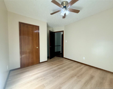 4436 Briton Circle - Photo Thumbnail 12