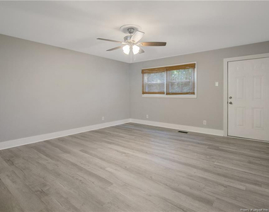 808 Westmont Drive - Photo Thumbnail 13