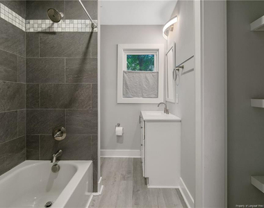 808 Westmont Drive - Photo Thumbnail 25