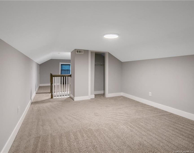 808 Westmont Drive - Photo Thumbnail 31