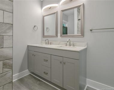 808 Westmont Drive - Photo Thumbnail 21