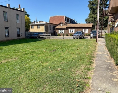 261 N. York Street - Photo Thumbnail 11