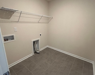 1717 Arapahoe Ridge Drive - Photo Thumbnail 24