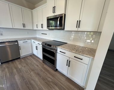 1717 Arapahoe Ridge Drive - Photo Thumbnail 6