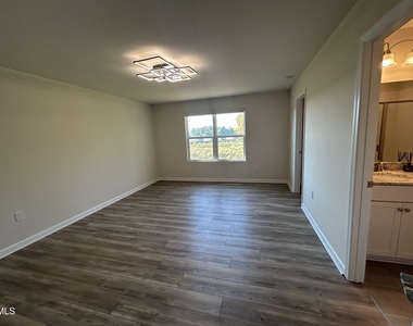 1717 Arapahoe Ridge Drive - Photo Thumbnail 20