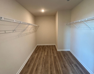 1717 Arapahoe Ridge Drive - Photo Thumbnail 23