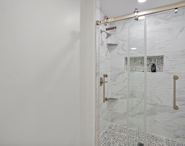 101 Wyoming Drive - Photo Thumbnail 26