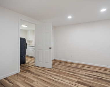 101 Wyoming Drive - Photo Thumbnail 38