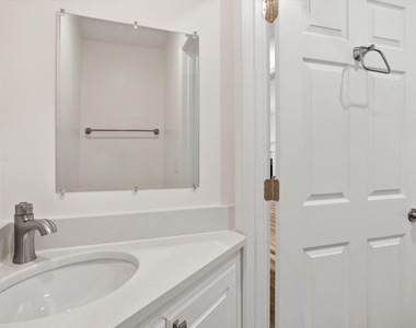 101 Wyoming Drive - Photo Thumbnail 21