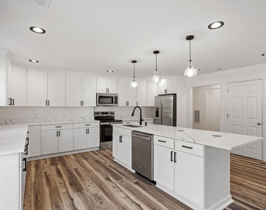 101 Wyoming Drive - Photo Thumbnail 17