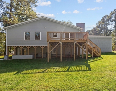 101 Wyoming Drive - Photo Thumbnail 9