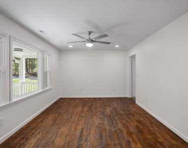 101 Wyoming Drive - Photo Thumbnail 13