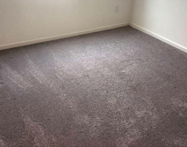 944 Rift Valley Drive - Photo Thumbnail 5