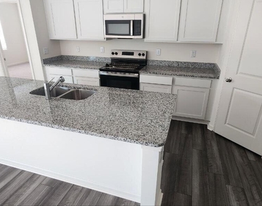 944 Rift Valley Drive - Photo Thumbnail 2