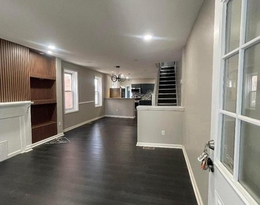 1119 Chestnut Street - Photo Thumbnail 16
