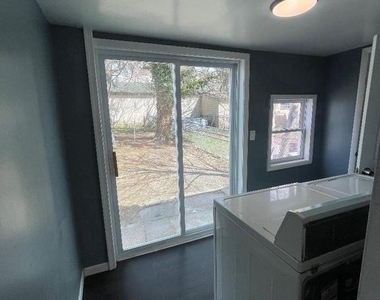 1119 Chestnut Street - Photo Thumbnail 35
