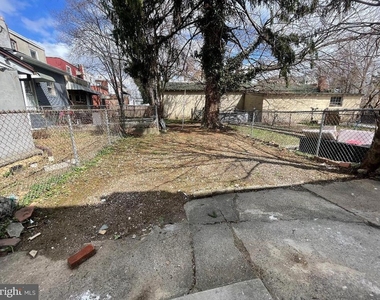1119 Chestnut Street - Photo Thumbnail 3