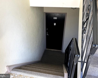 33 Windermere Avenue - Photo Thumbnail 18