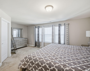276 Douglas Falls Drive - Photo Thumbnail 13
