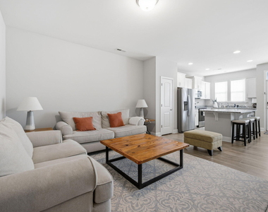 276 Douglas Falls Drive - Photo Thumbnail 3
