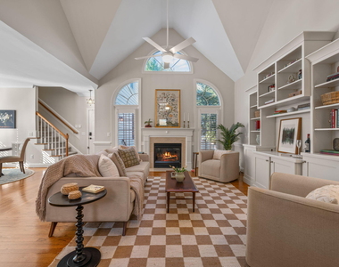 408 Parkview Crescent - Photo Thumbnail 4