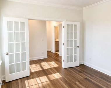 1565 Goldfinch Perch Lane - Photo Thumbnail 3