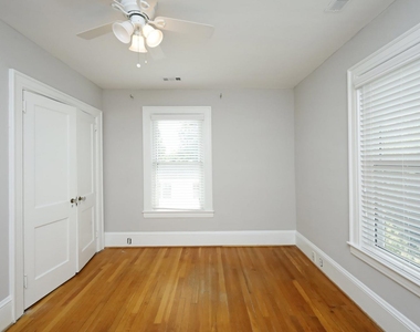 708 1/2 Glenwood Avenue - Photo Thumbnail 26