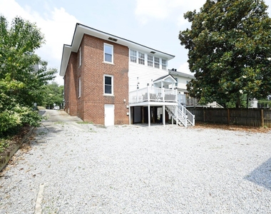 708 1/2 Glenwood Avenue - Photo Thumbnail 3