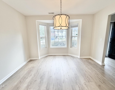 142 Callan Park Lane - Photo Thumbnail 3