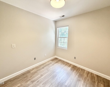142 Callan Park Lane - Photo Thumbnail 13