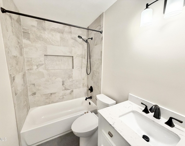 142 Callan Park Lane - Photo Thumbnail 12