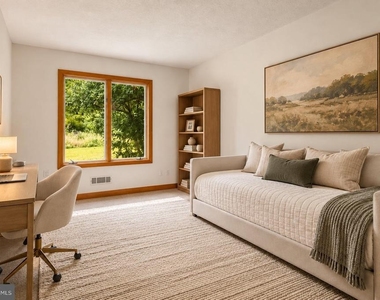 165 Heather Lane - Photo Thumbnail 16