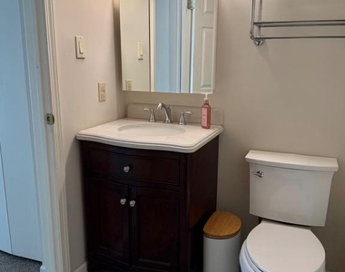 91 Bridgewater Drive - Photo Thumbnail 12