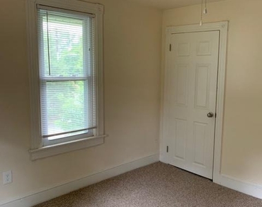 123 Hartford Road - Photo Thumbnail 18
