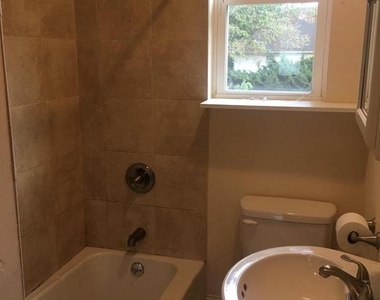 123 Hartford Road - Photo Thumbnail 19