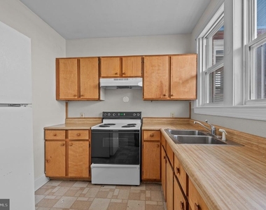 63 Antietam Street - Photo Thumbnail 9