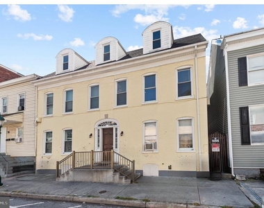 63 Antietam Street E - Photo Thumbnail 19
