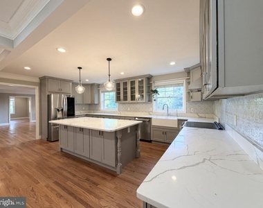 6012 Overlea Road - Photo Thumbnail 18