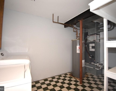 2839 Shepperton Terrace - Photo Thumbnail 27