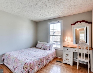 815 Curry Ford Lane - Photo Thumbnail 15