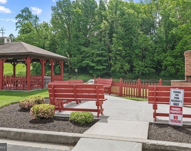 1710 Landmark Drive - Photo Thumbnail 32