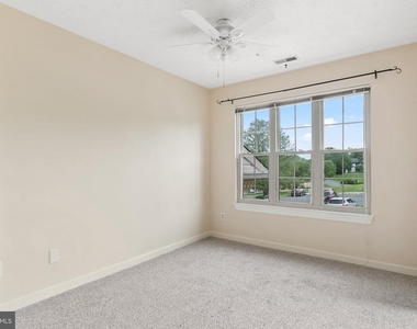 1710 Landmark Drive - Photo Thumbnail 11