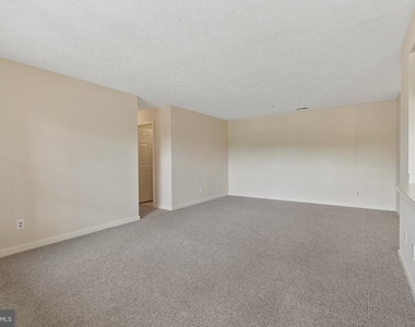 1710 Landmark Drive - Photo Thumbnail 18