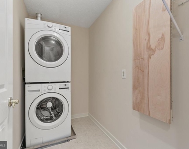 1710 Landmark Drive - Photo Thumbnail 19