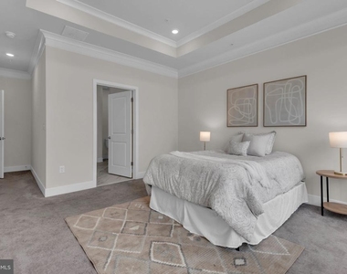 10722 Great Lakes Place - Photo Thumbnail 7