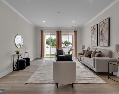 10722 Great Lakes Place - Photo Thumbnail 4