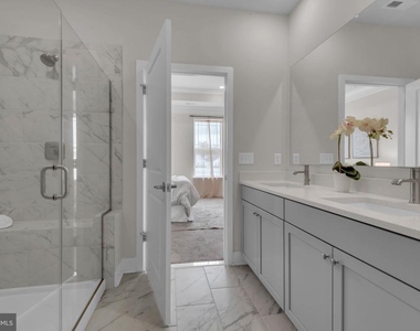 10722 Great Lakes Place - Photo Thumbnail 9