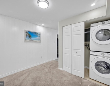 9701 Bon Haven Lane - Photo Thumbnail 24