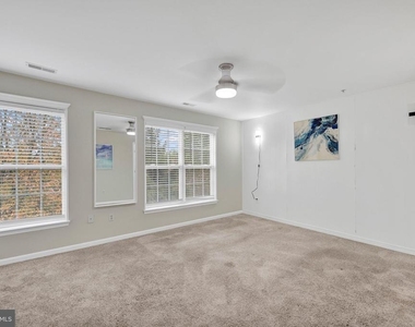 9701 Bon Haven Lane - Photo Thumbnail 15