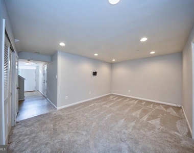 320 Marasco Court - Photo Thumbnail 5